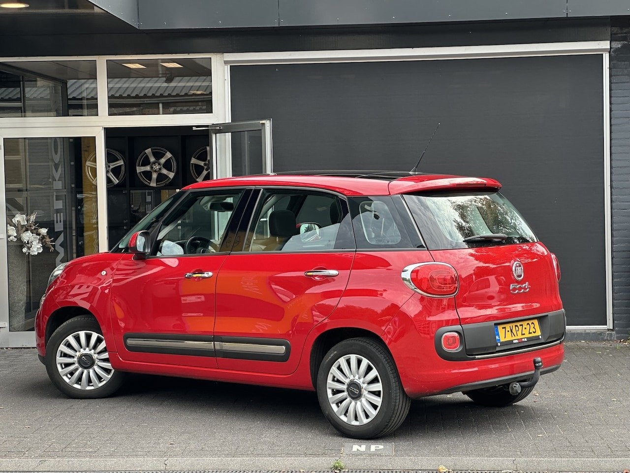 Fiat 500 L 0.9 TwinAir Lounge CRUISE / CLIMA / PANO / BLUETO, Auto's, Fiat, Gebruikt, Euro 6, Origineel Nederlands, Bedrijf