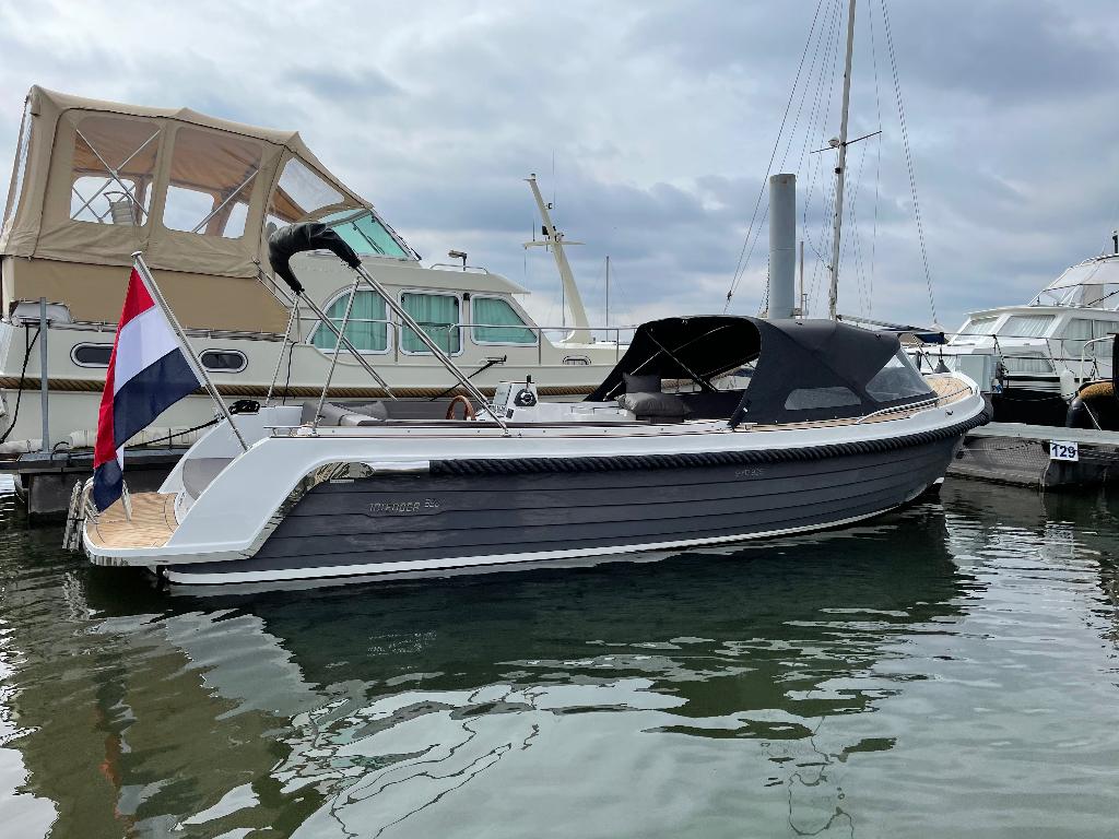 Interboat Intender 820, Watersport en Boten, Sloepen, Binnenboordmotor, 6 meter of meer, Diesel, Zo goed als nieuw