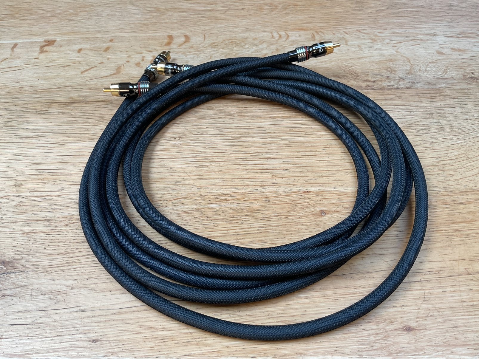 RU Connected stereo rca interlink 2m, Ophalen of Verzenden, Zo goed als nieuw, 2 tot 5 meter, Interlink-kabel