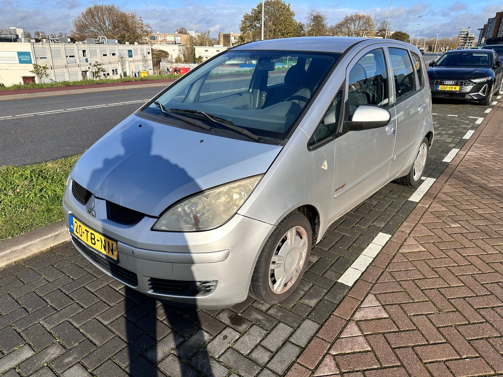 Mitsubishi Colt 1.3 CZ5 2006 Grijs, Auto's, 31 €/maand, Colt, Origineel Nederlands, Handgeschakeld