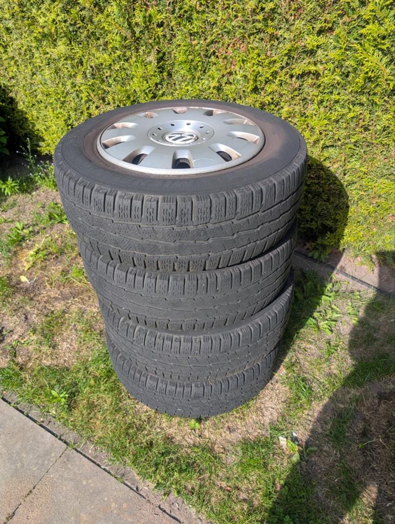 Volkswagen Transport winterbanden set wieldoppen T5/T6.1, Ophalen of Verzenden