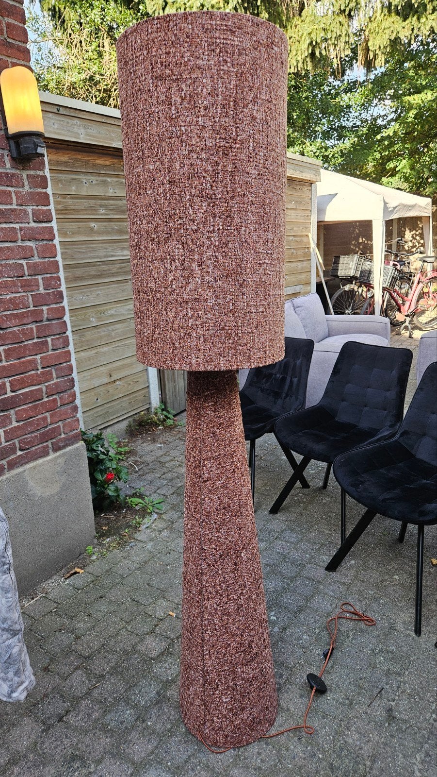 Grote vloerlamp met textiel kap en voet van Trendhopper, Huis en Inrichting, Ophalen, Textiel, Vintage, E27 (groot)