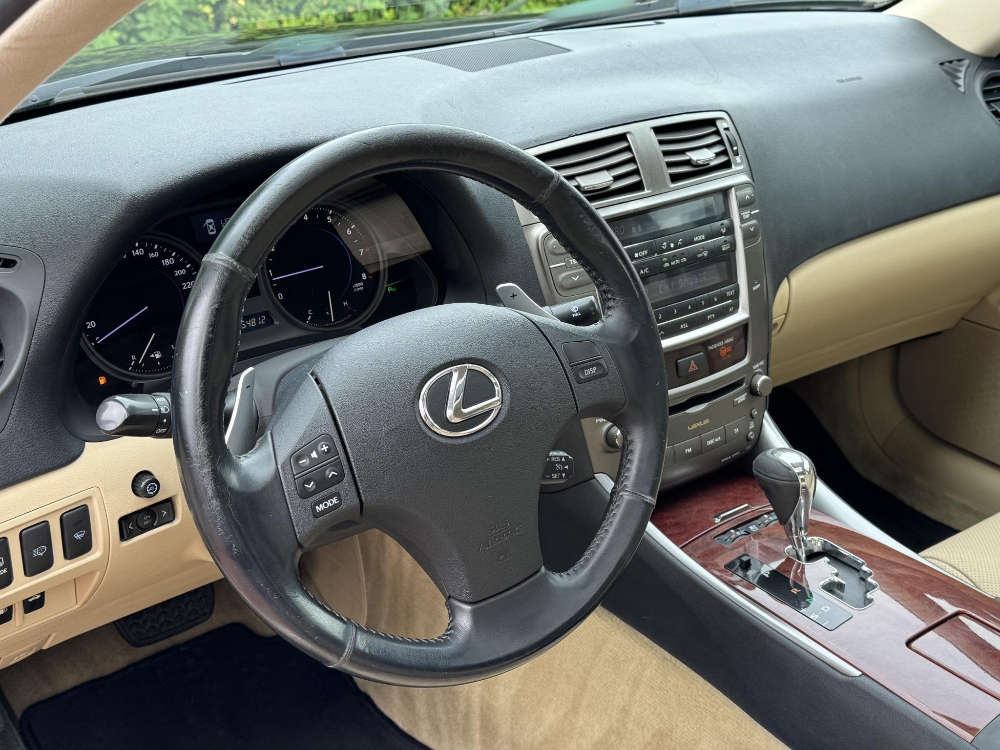 Lexus IS 250 Executive Black'on'Black Stoelkoeling Onderhoud, Auto's, Automaat, Achterwielaandrijving, Gebruikt, 1535 kg