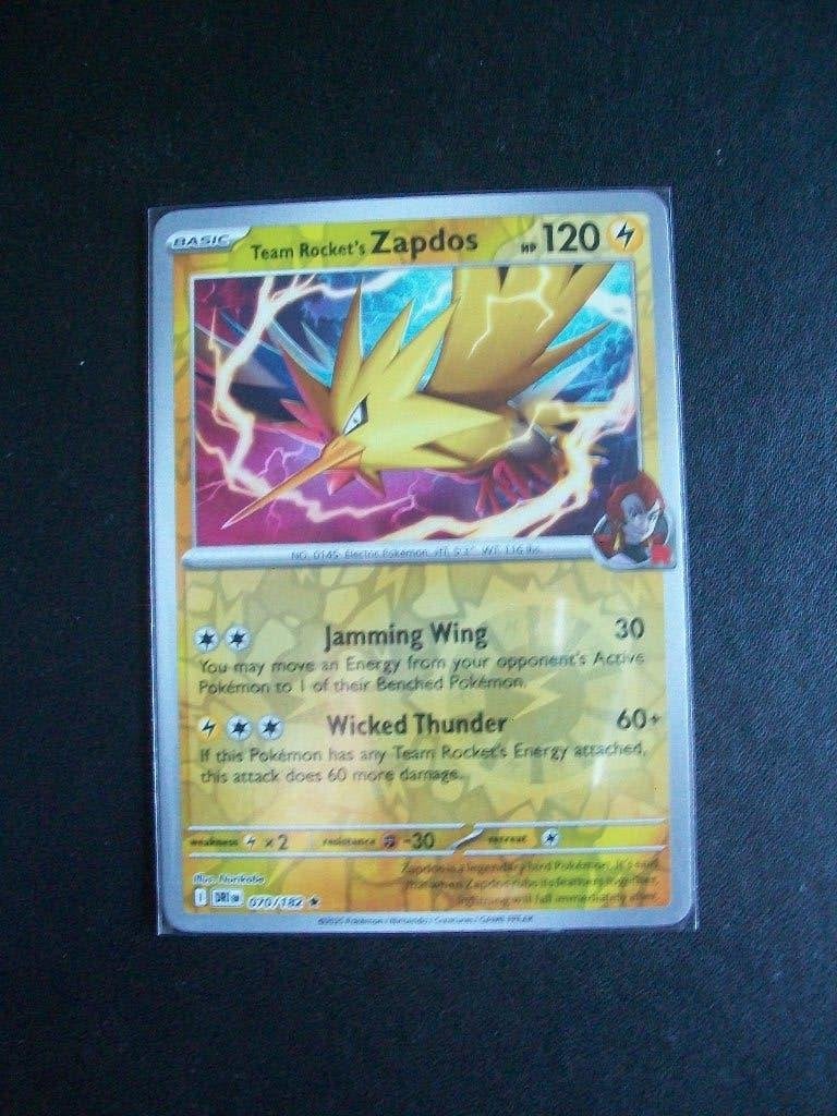 4142: Nieuwe Pokemon Kaart holofoil TEAM ROCKET's ZAPDOS, Verzenden, Nieuw, Losse kaart, Foil