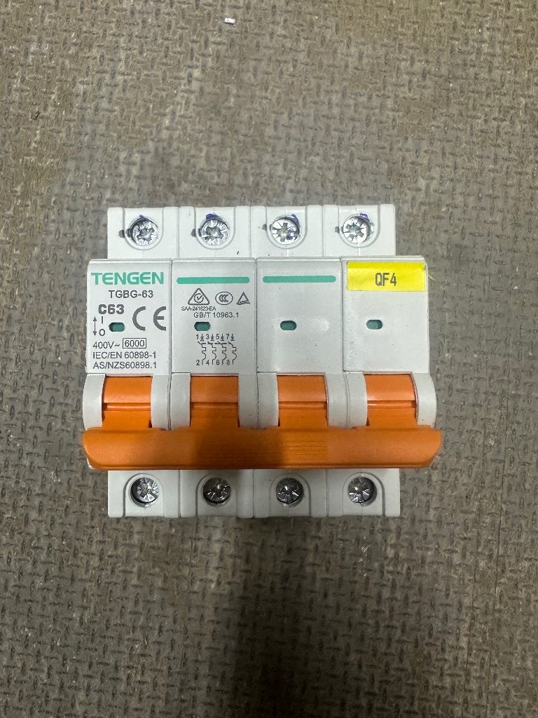 C63 automaat, Ophalen of Verzenden, Nieuw, Aardlekautomaat