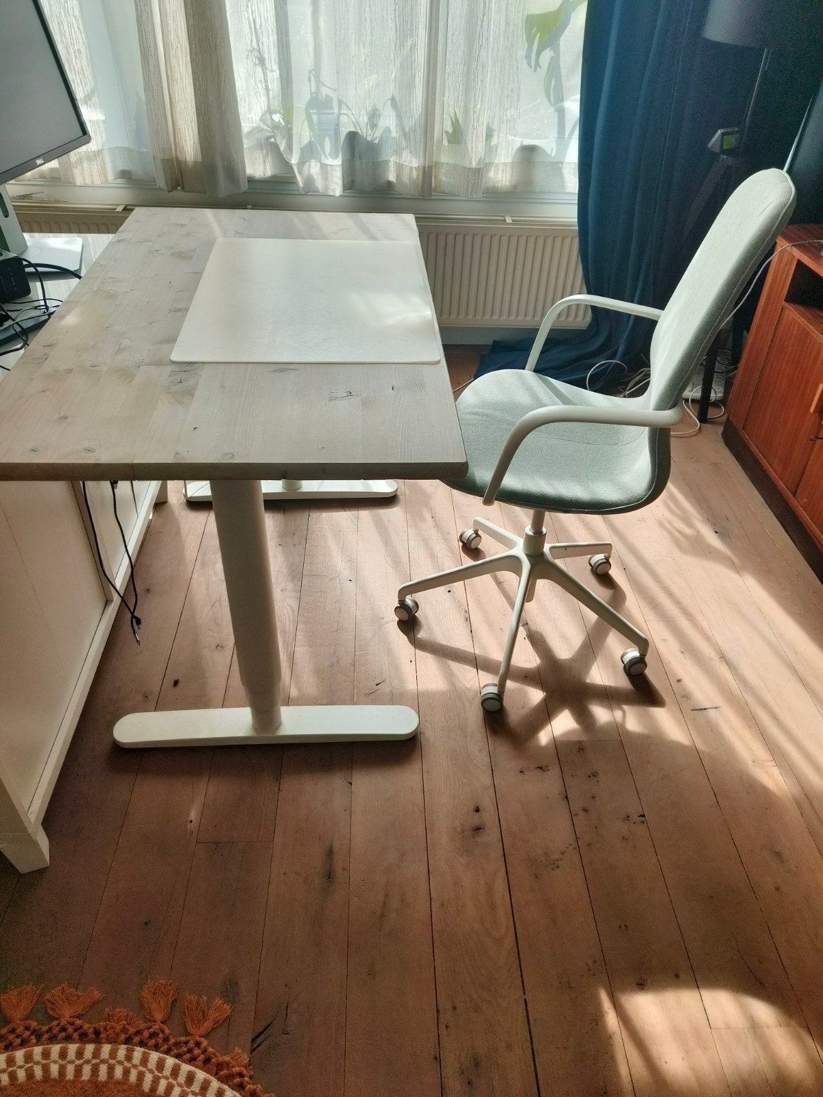 Elektrisch Zit-sta Bureau - Zo goed als nieuw, Ophalen, Zit-sta bureau, Hout, Zo goed als nieuw