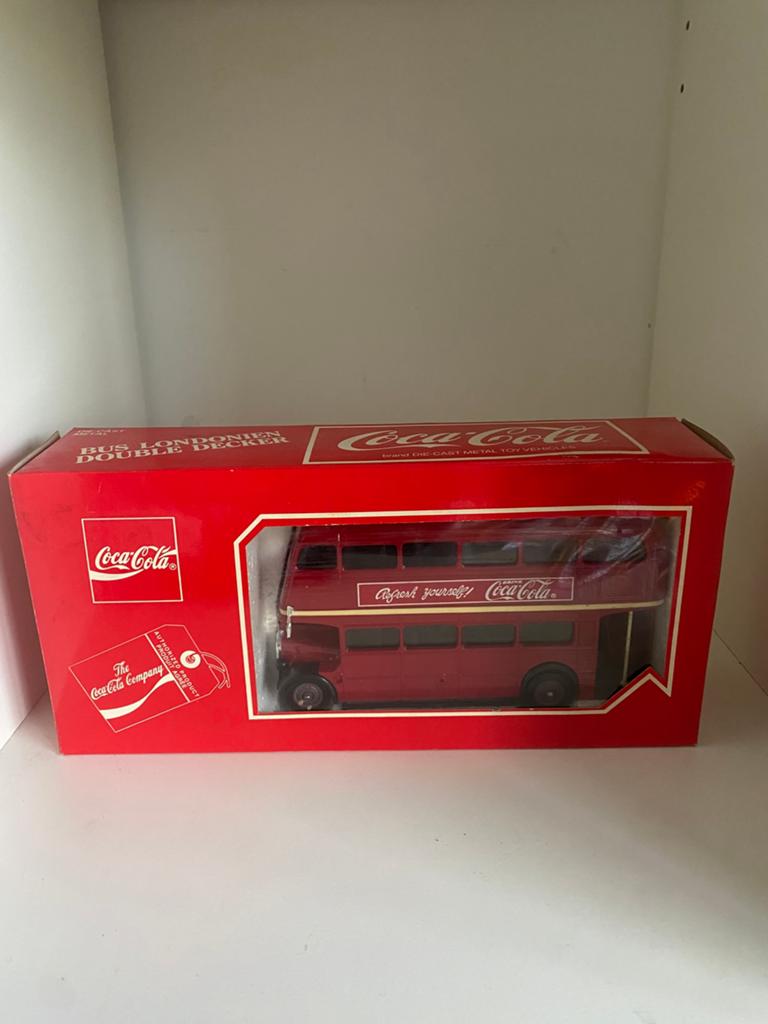 Coca cola bus, Ophalen of Verzenden, Zo goed als nieuw