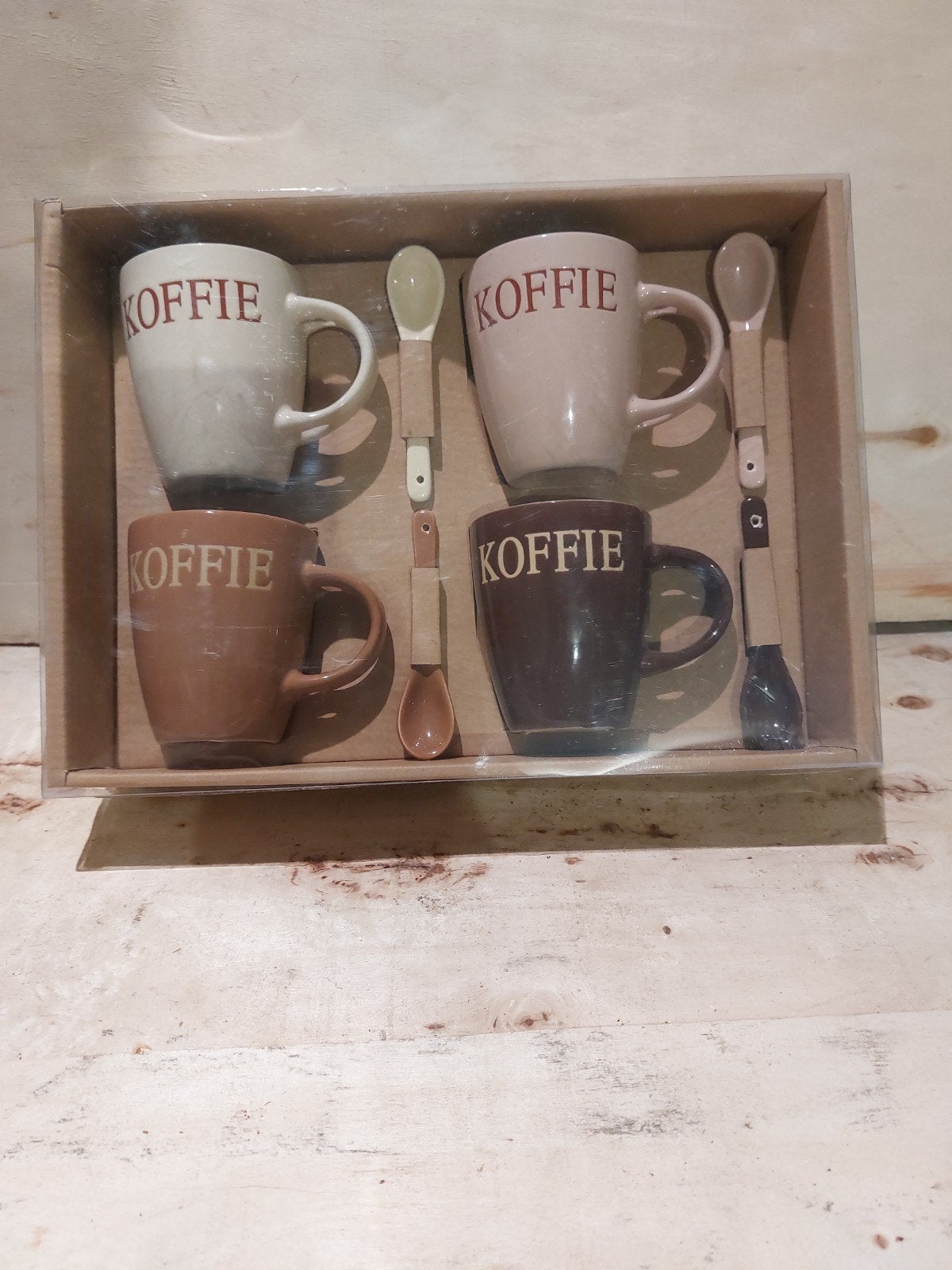 4 koffie mokken  + stenen lepels, Ophalen of Verzenden, Nieuw, Rond, Hout
