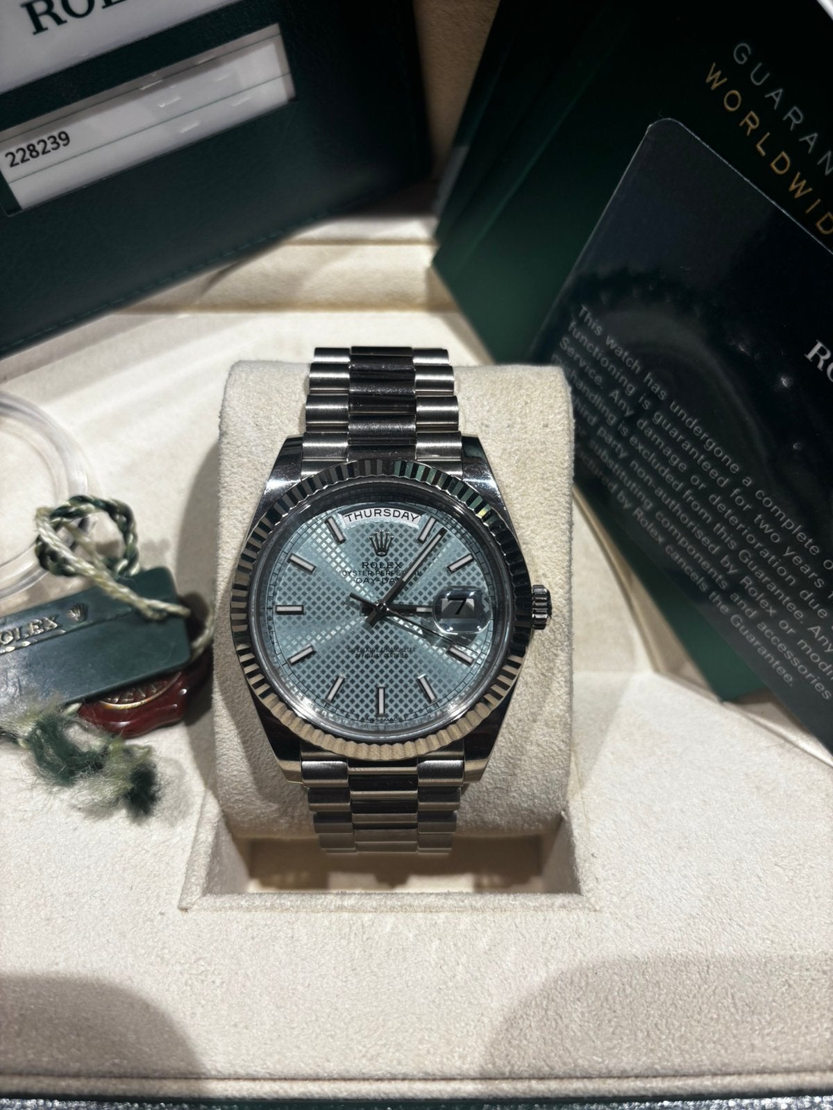 Rolex Day Date 40mm Ice Blue Witgoud 228239 doos papieren, Ophalen, Rolex, Polshorloge, Zo goed als nieuw
