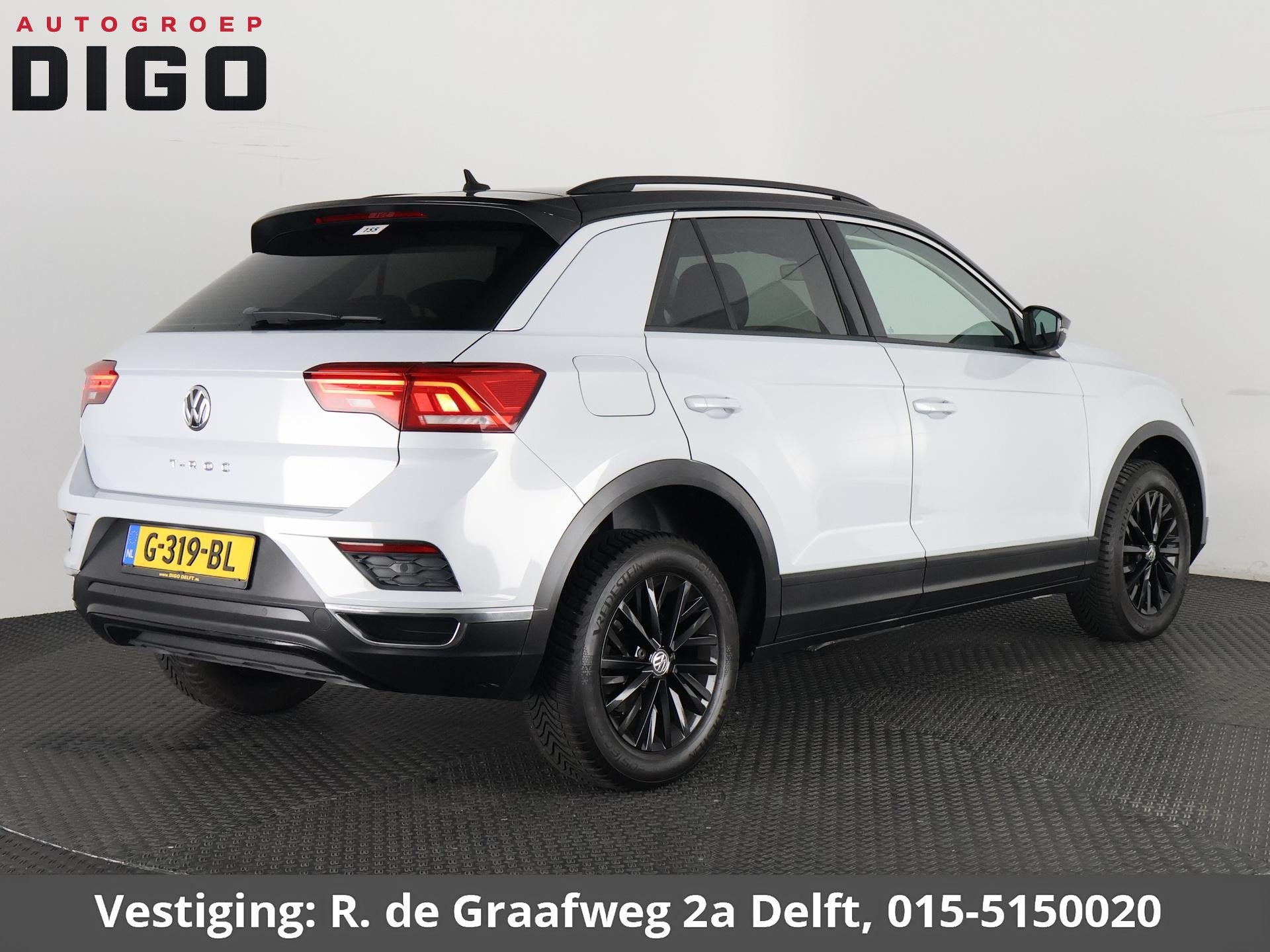 Volkswagen T-Roc 1.0 TSI Two-Tone | Apple Carplay & AndroidA, Auto's, Volkswagen, Voorwielaandrijving, Stof, Gebruikt, 116 pk