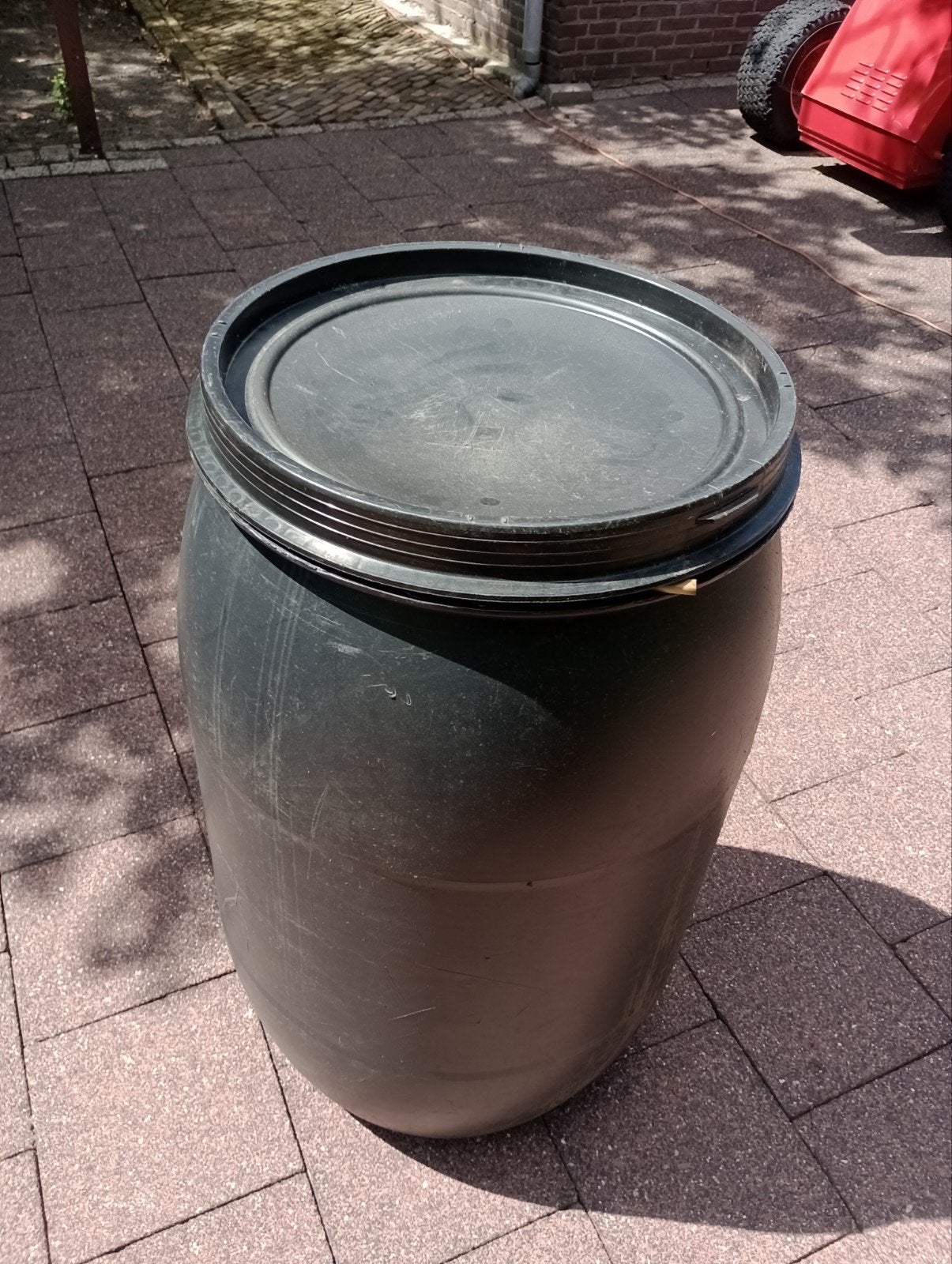 Regenton, 150 liter of meer, Ophalen