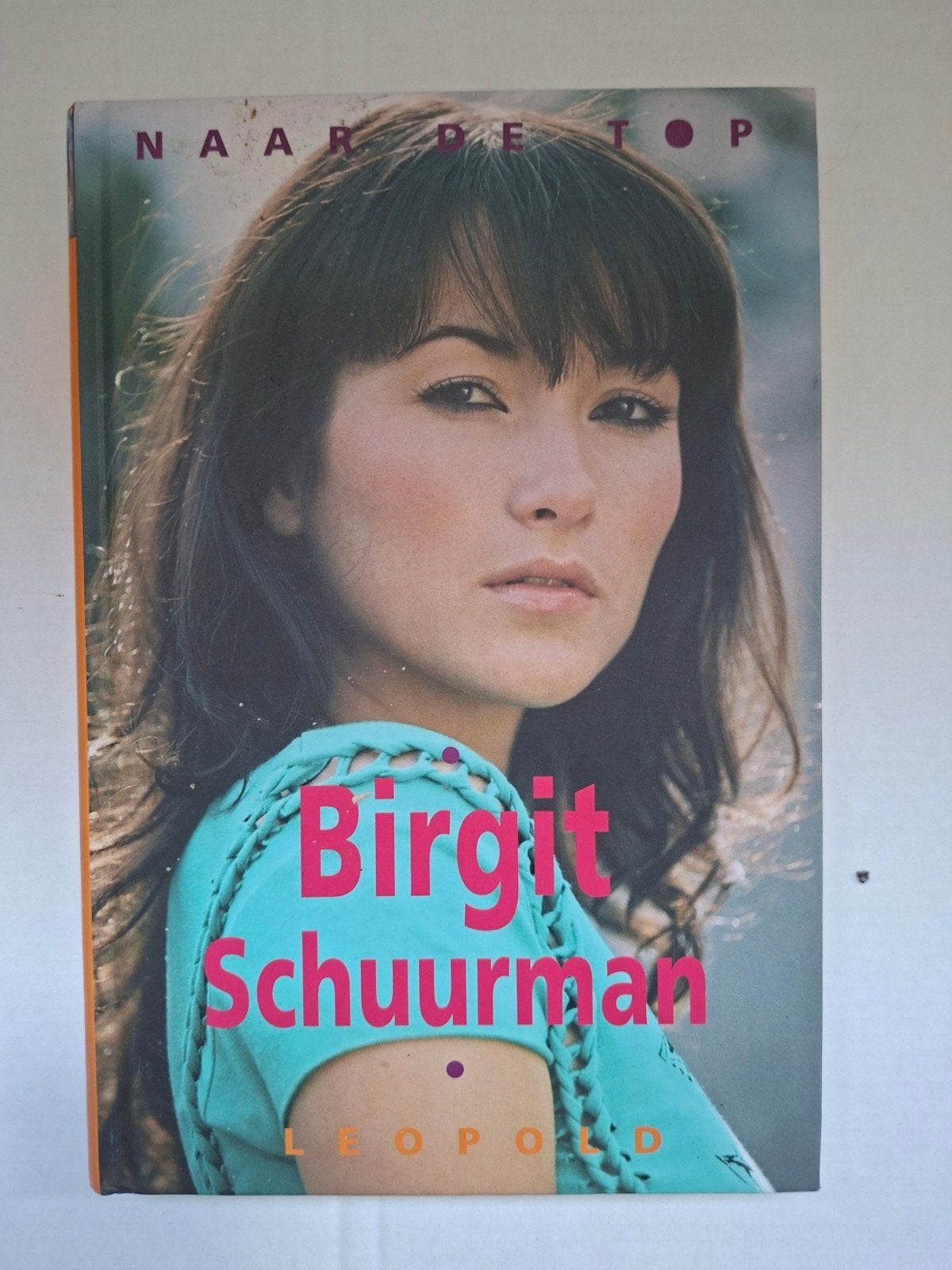 Birgit Schuurman - Naar de Top (Boek), Ophalen of Verzenden, Zo goed als nieuw, Anja de Crom, Film, Tv en Media