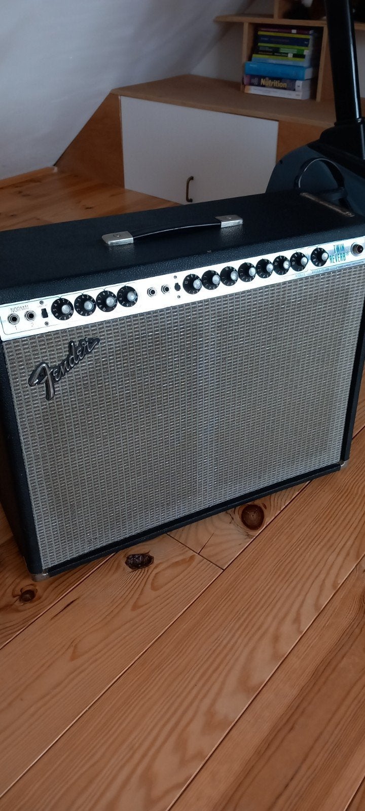Fender Twin Reverb (1974) silverface, Ophalen