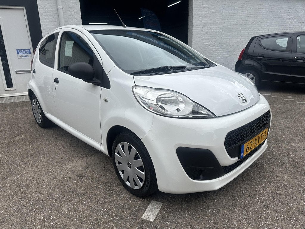 Peugeot 107 1.0 Access /Nieuwe apk bij aflevering/5 drs, Auto's, Voorwielaandrijving, Euro 5, Stof, Gebruikt