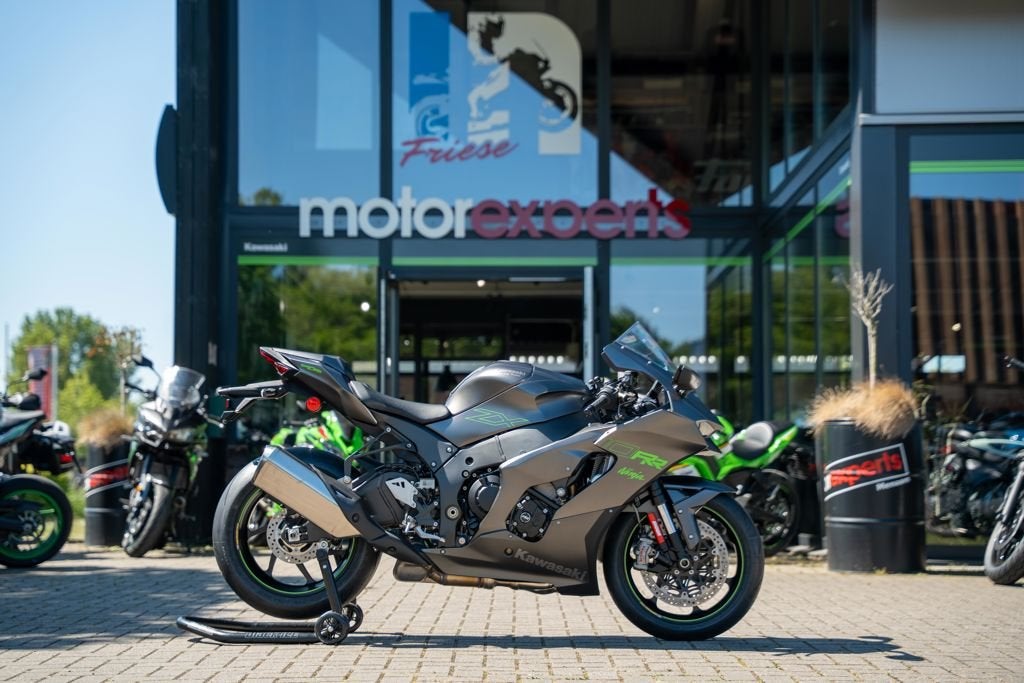 KAWASAKI Ninja ZX-10RR, Motoren, Bedrijf, Sport, Meer dan 35 kW, 998 cc