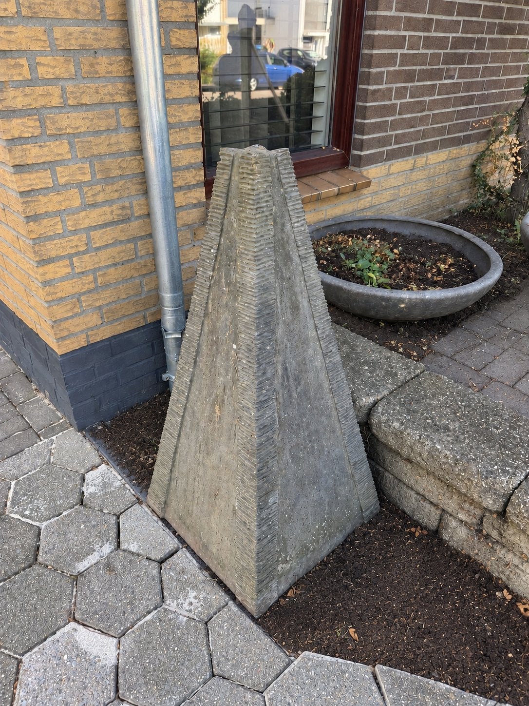 Uniek betonnen object voor tuin of interieur, Ophalen, Gebruikt, Beton, Abstract beeld