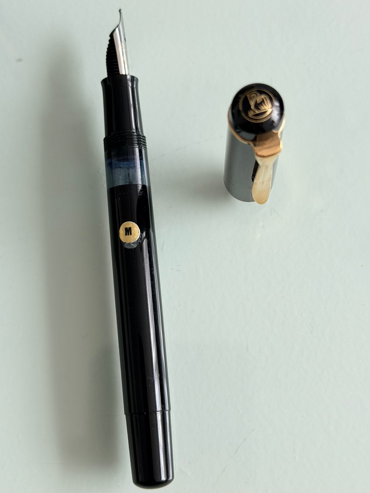 Foto 3 van Originele Pelikan M150 Vulpen (1993),Professioneel Gereinigd