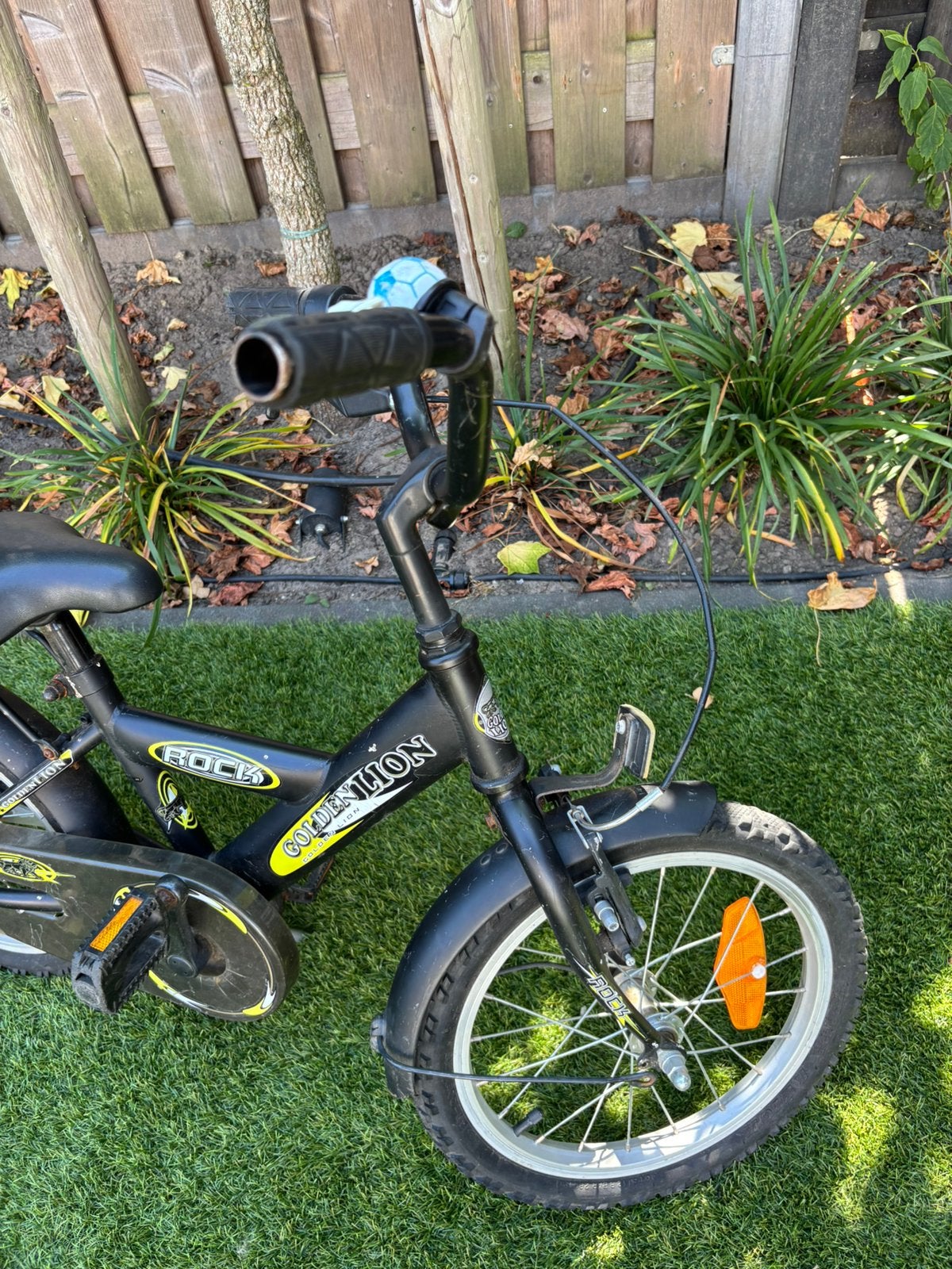 16 inch kinderfiets Golden Lion Rock, zwart, nette staat, Ophalen, Zo goed als nieuw, 16 tot 20 inch