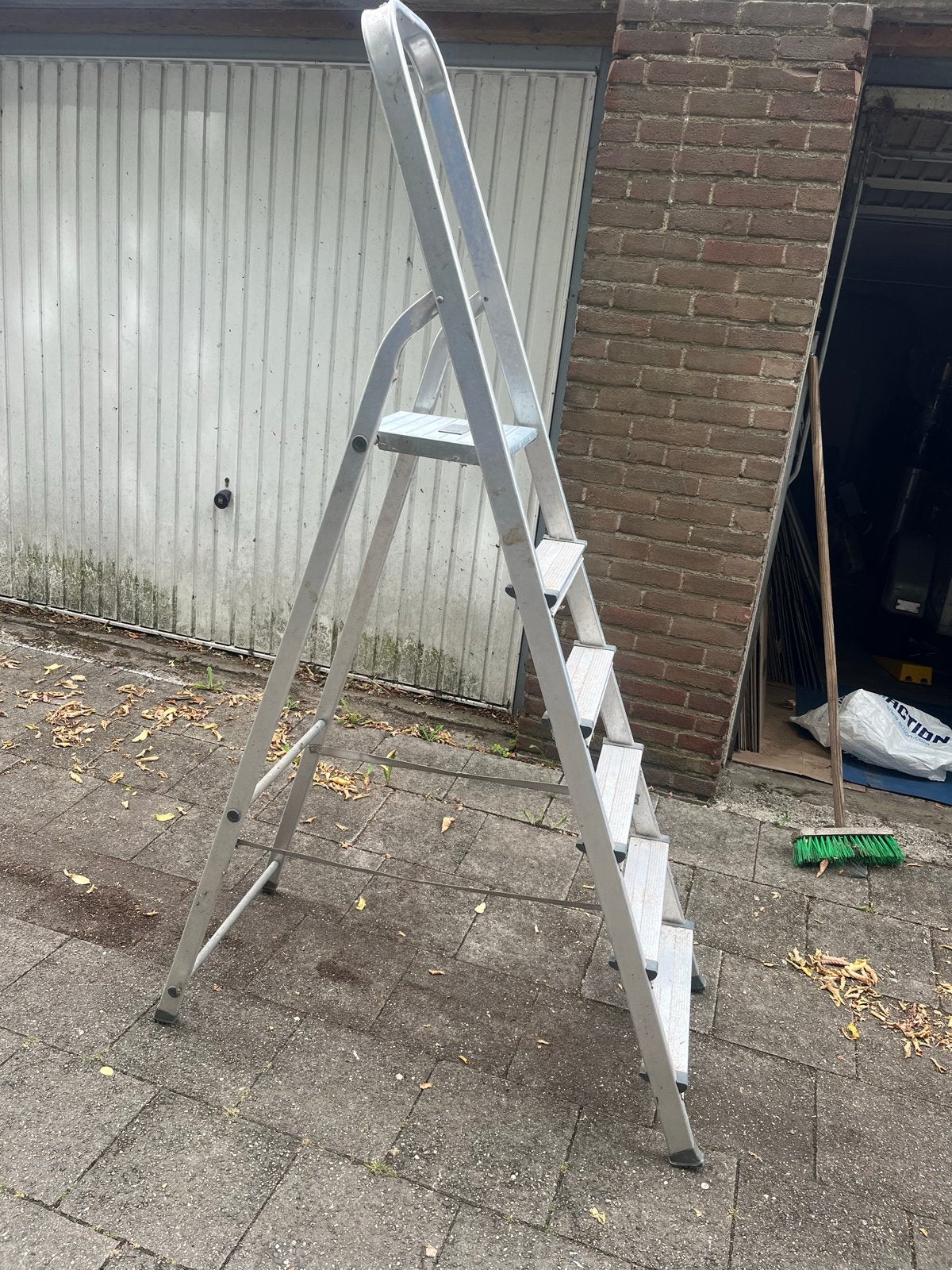 Excelsior Huishoudtrap - 6 treden, aluminium, Ophalen, Gebruikt, Trap, Opvouwbaar of Inschuifbaar