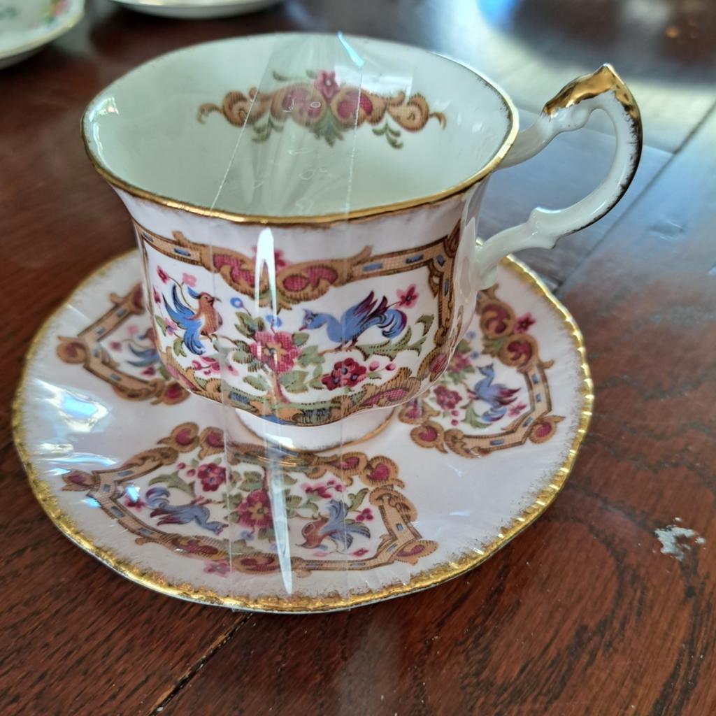 Paragon Antique Series Sheraton theekop en schotel, Antiek en Kunst, Ophalen of Verzenden
