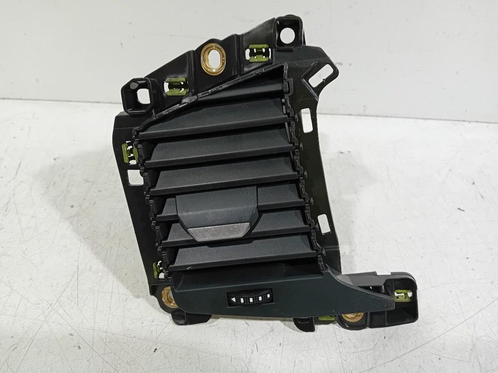 Dashboard luchtrooster links Audi A1, Auto-onderdelen, Dashboard en Schakelaars, Audi, Gebruikt, Herkomst onderdeel bekend, 12 maanden garantie