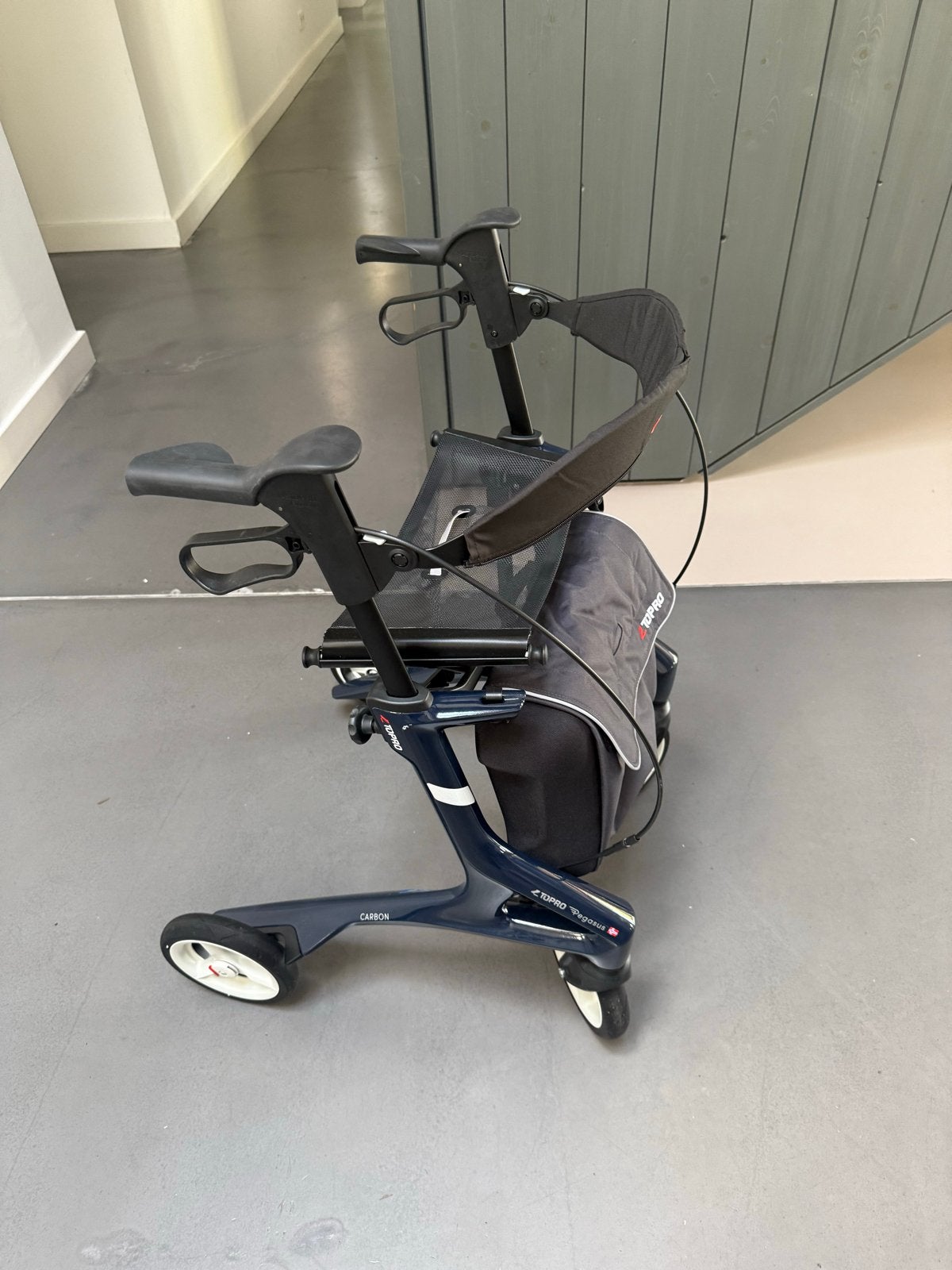 Rollator topro pegasus nieuw (nieuw €750), Diversen, Rollators, Ophalen, Opvouwbaar, Nieuw