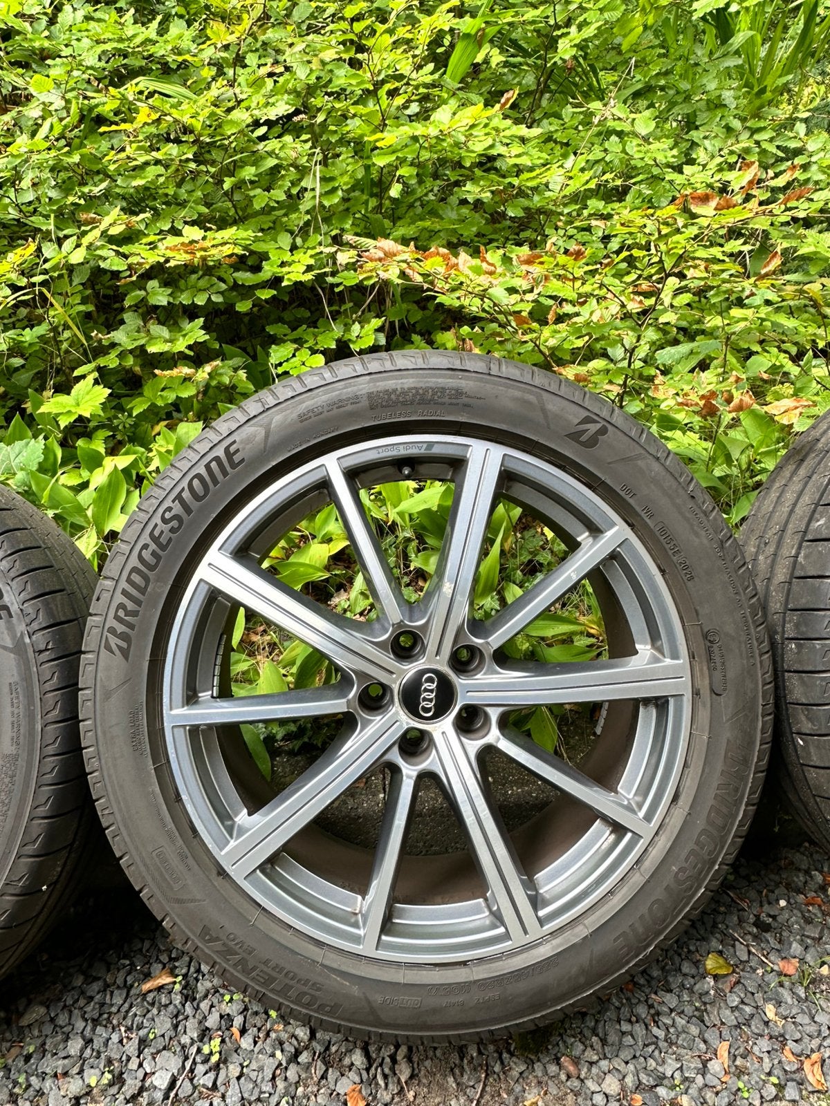 Foto 4 van Audi sport velg / A4 A5 Q5 / multi 10 spaaks / 20 inch band