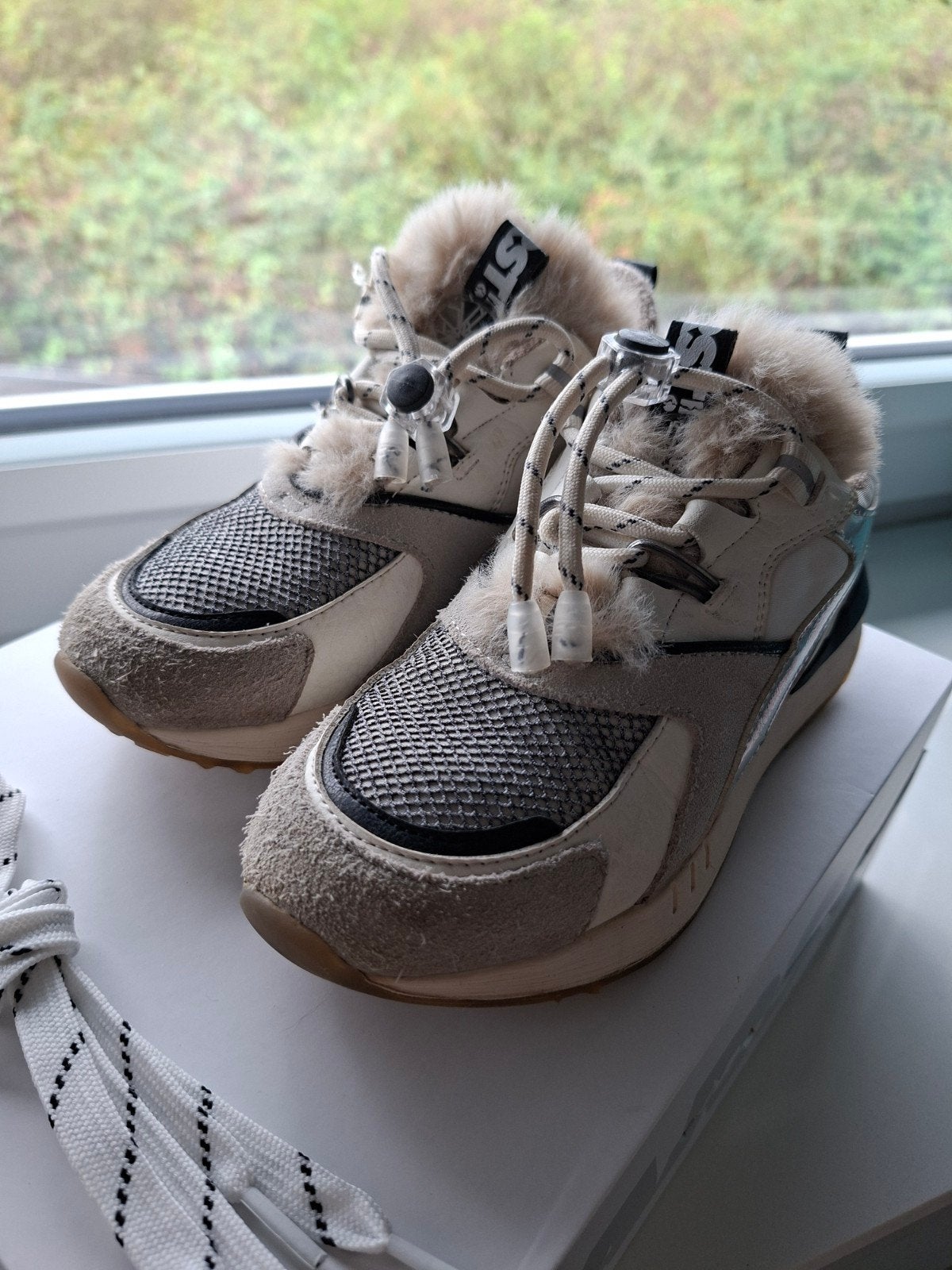 Sneakers met bont van Barst (Shoesme) maat 31, Meisje, Schoenen, Ophalen of Verzenden, Zo goed als nieuw