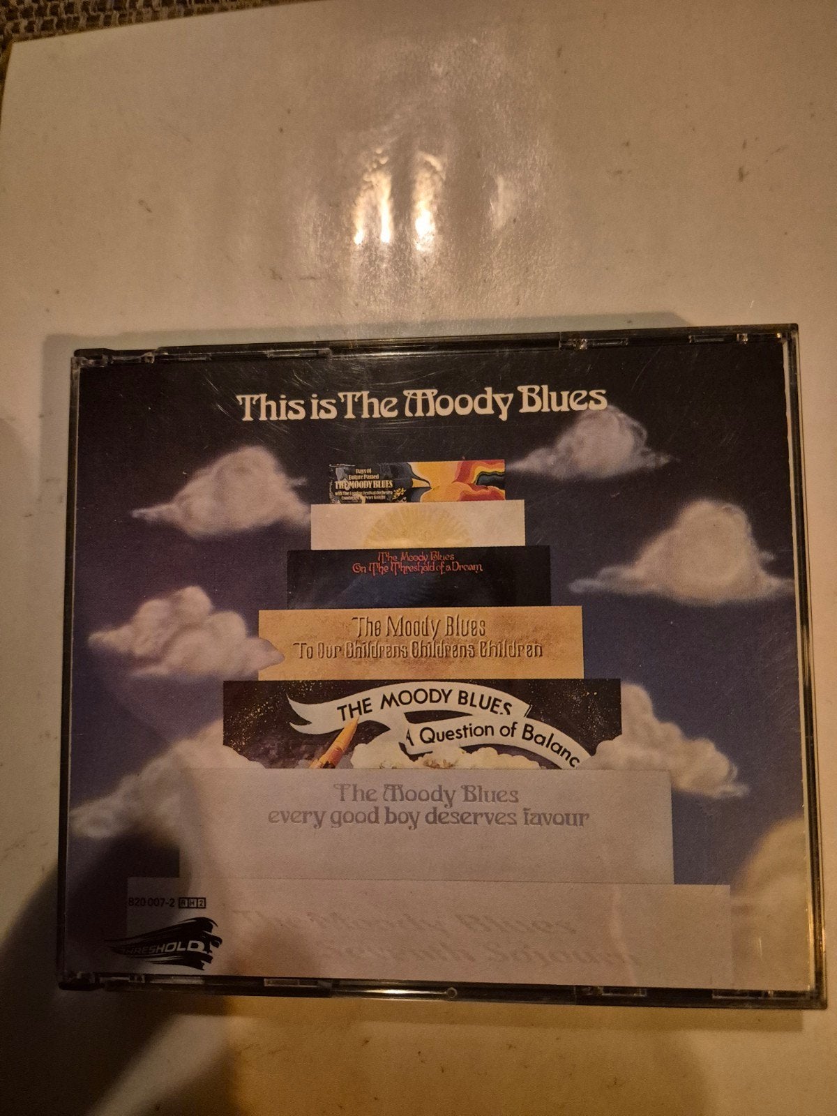 The Moody Blues - This is the Moody Blues. 2Cd. 1989, Ophalen of Verzenden, Gebruikt, Poprock