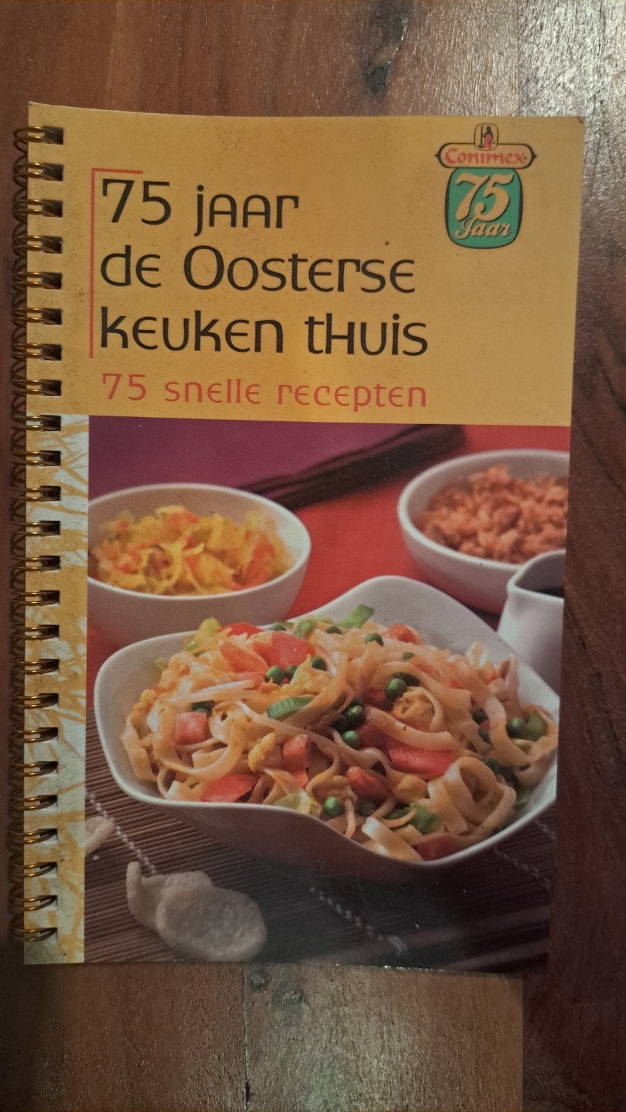 75 jaar de Oosterse keuken thuis - 75 snelle recepten, Hoofdgerechten, Azië en Oosters, Ophalen of Verzenden, Onbekend