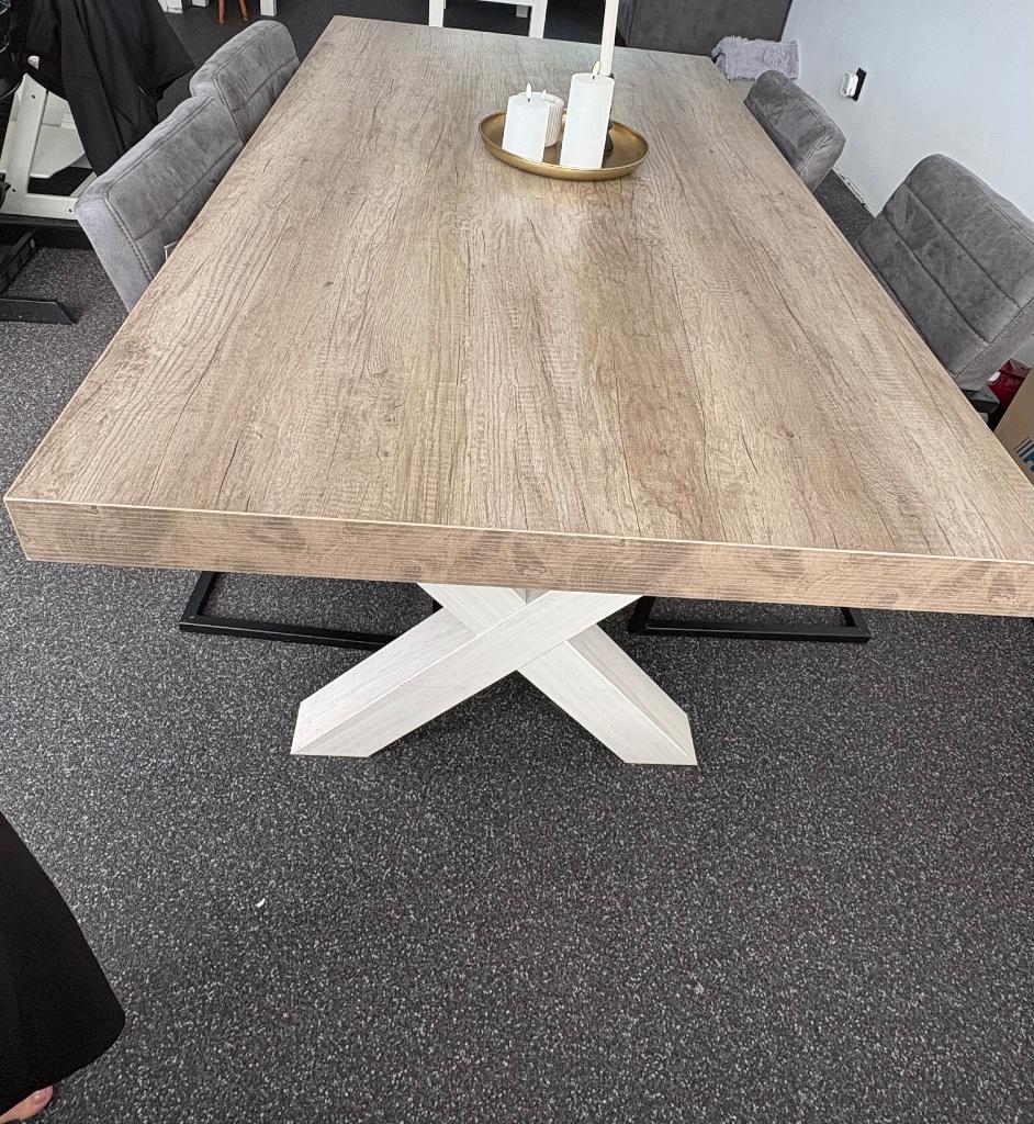 Eettafel Lynn leenbakker, Huis en Inrichting, Ophalen, Gebruikt, 100 tot 150 cm, Vijf personen of meer