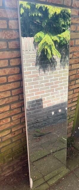 Gratis spiegel onderkant beetje kapot 160x45, Huis en Inrichting, Ophalen, Minder dan 50 cm, Gebruikt, 150 tot 200 cm