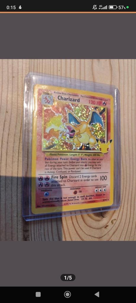 Pokémon Charizard 25th Celebrations Kaart, Ophalen of Verzenden, Zo goed als nieuw, Losse kaart, Foil