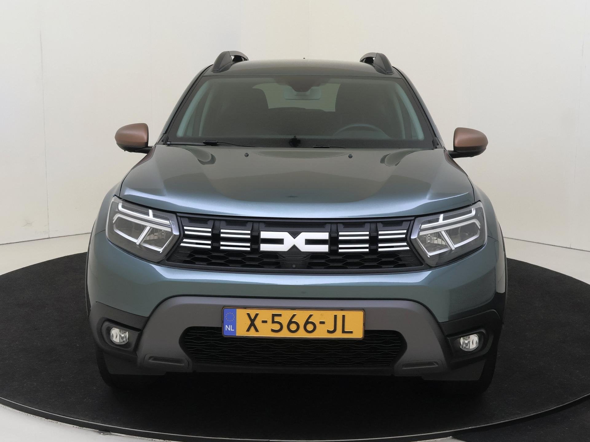 Dacia Duster 1.0 TCe 100 PK ECO-G Extreme | Trekhaak | Apple, Auto's, Voorwielaandrijving, 1272 kg, Gebruikt, Euro 6