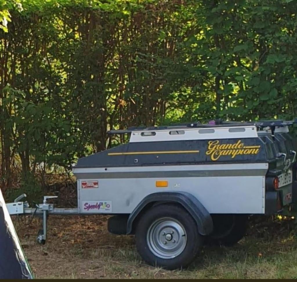 Saris Grande Campioni Bagagewagen huren? 800L – TE HUUR, Auto diversen, Aanhangers en Bagagewagens, Ophalen, Gebruikt