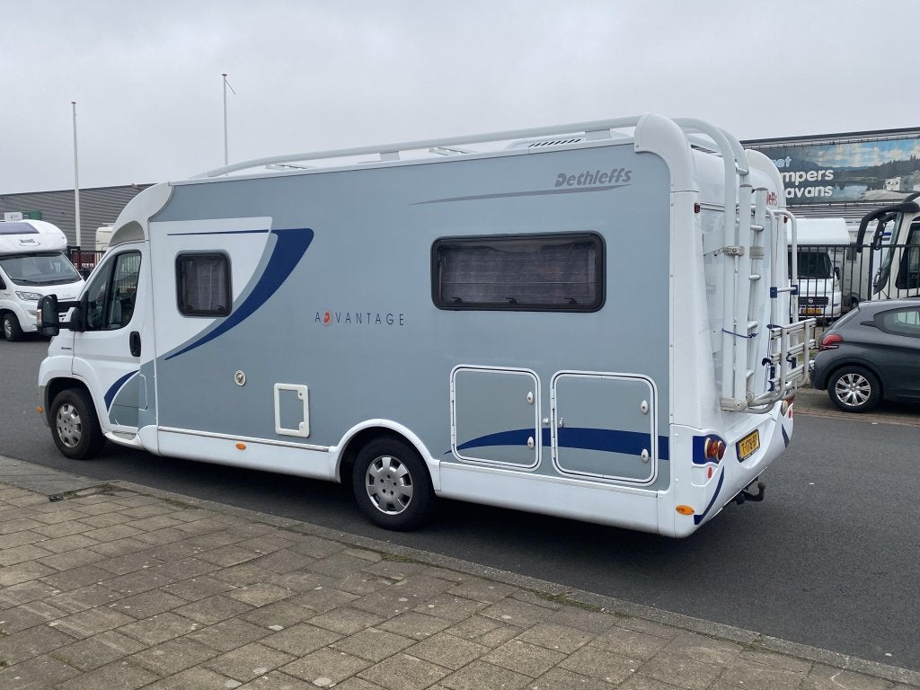 Dethleffs Advantage 6611 T enkele bedden & Airco LM, Caravans en Kamperen, Ringverwarming, Koelkast, Fiat, 6 tot 7 meter