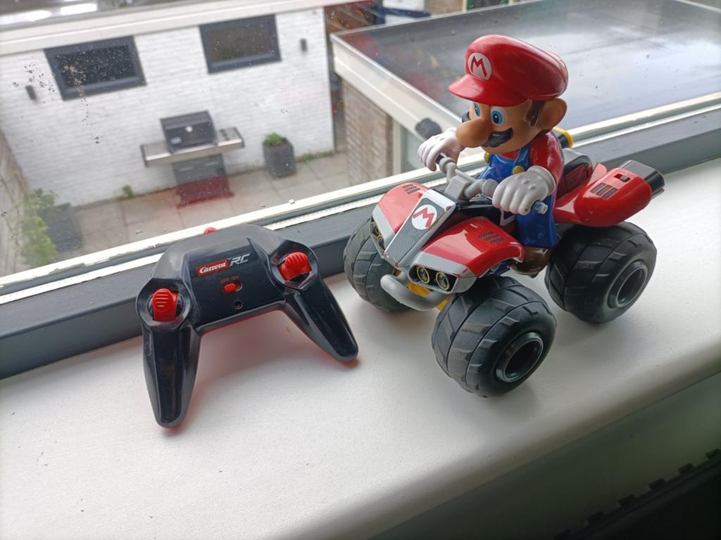 Mario bestuurbare auto voor kids, Ophalen of Verzenden, Gebruikt, Overige schalen, Auto offroad