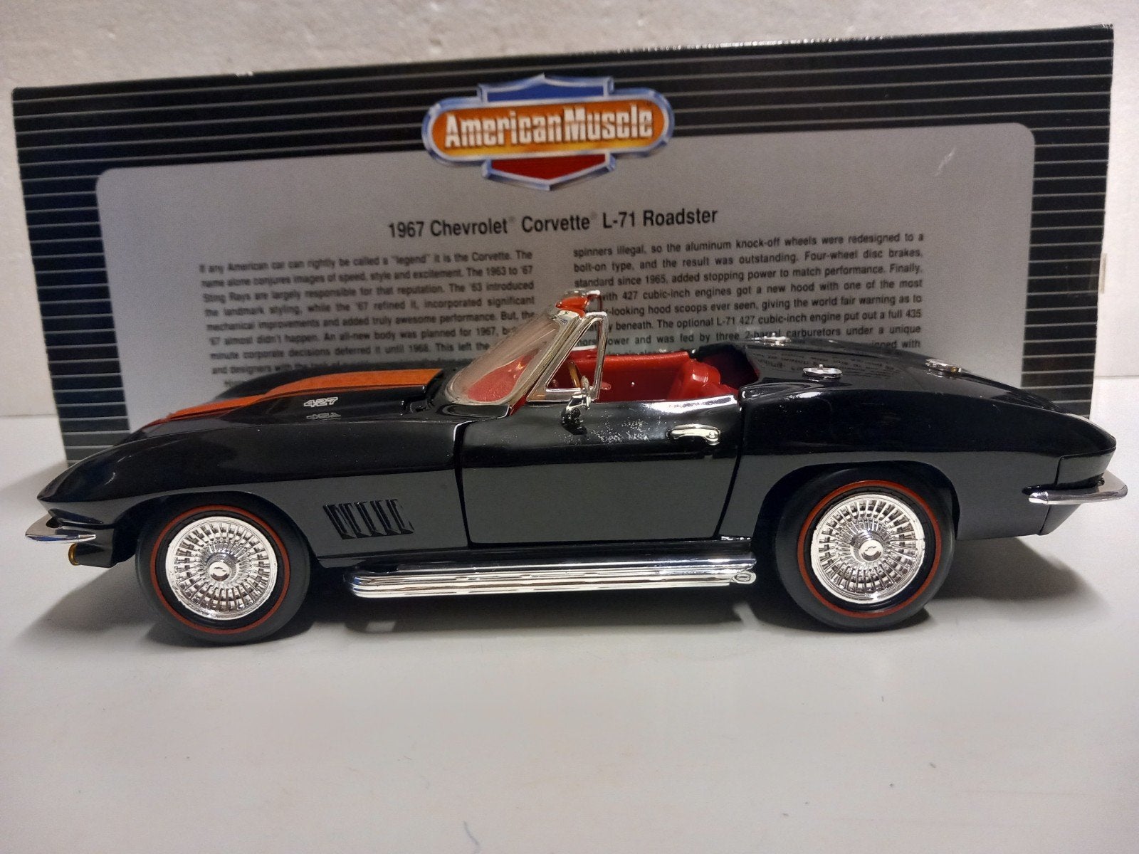 Chevrolet Corvette Stingray ERTL 50th anniversary 1:18 KRD, Ophalen of Verzenden, Zo goed als nieuw, Auto, ERTL