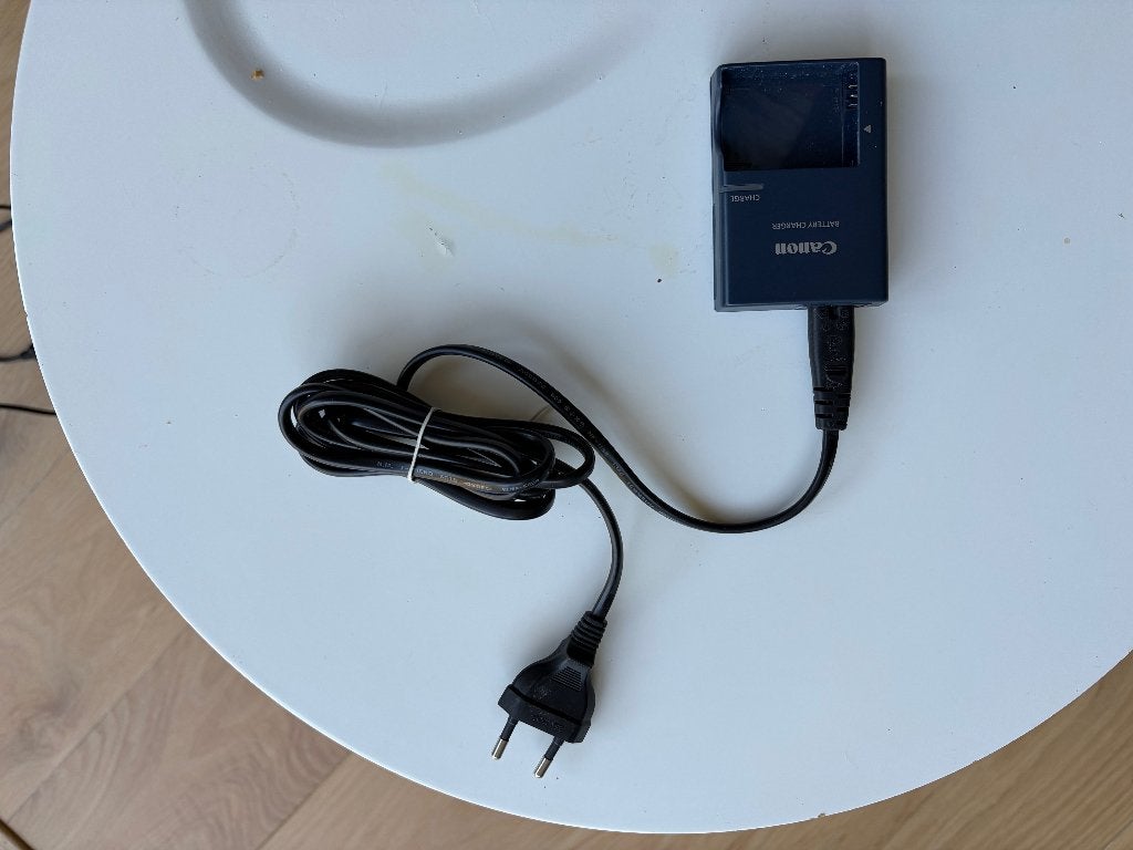 Originele Canon NB-5L Accu +  Lader (7 sets beschikbaar), Ophalen, Canon, Canon, Zo goed als nieuw