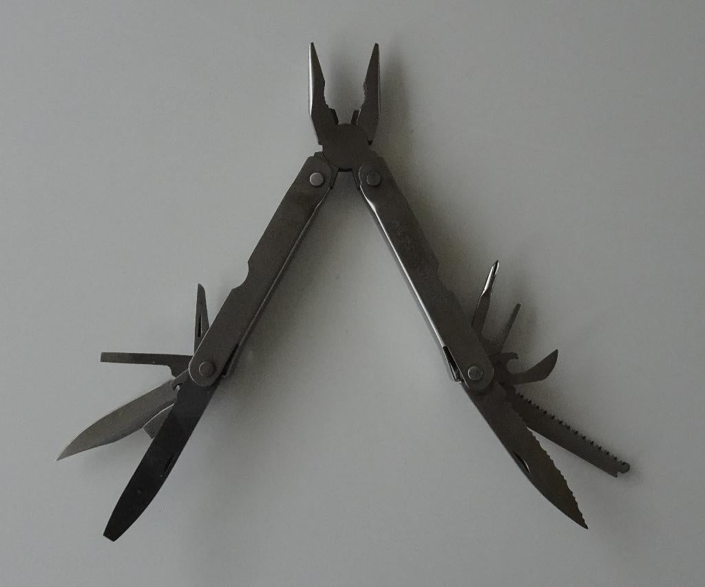 Human Nature Multitool Met Hoesje, Caravans en Kamperen, Kampeeraccessoires, Ophalen, Zo goed als nieuw