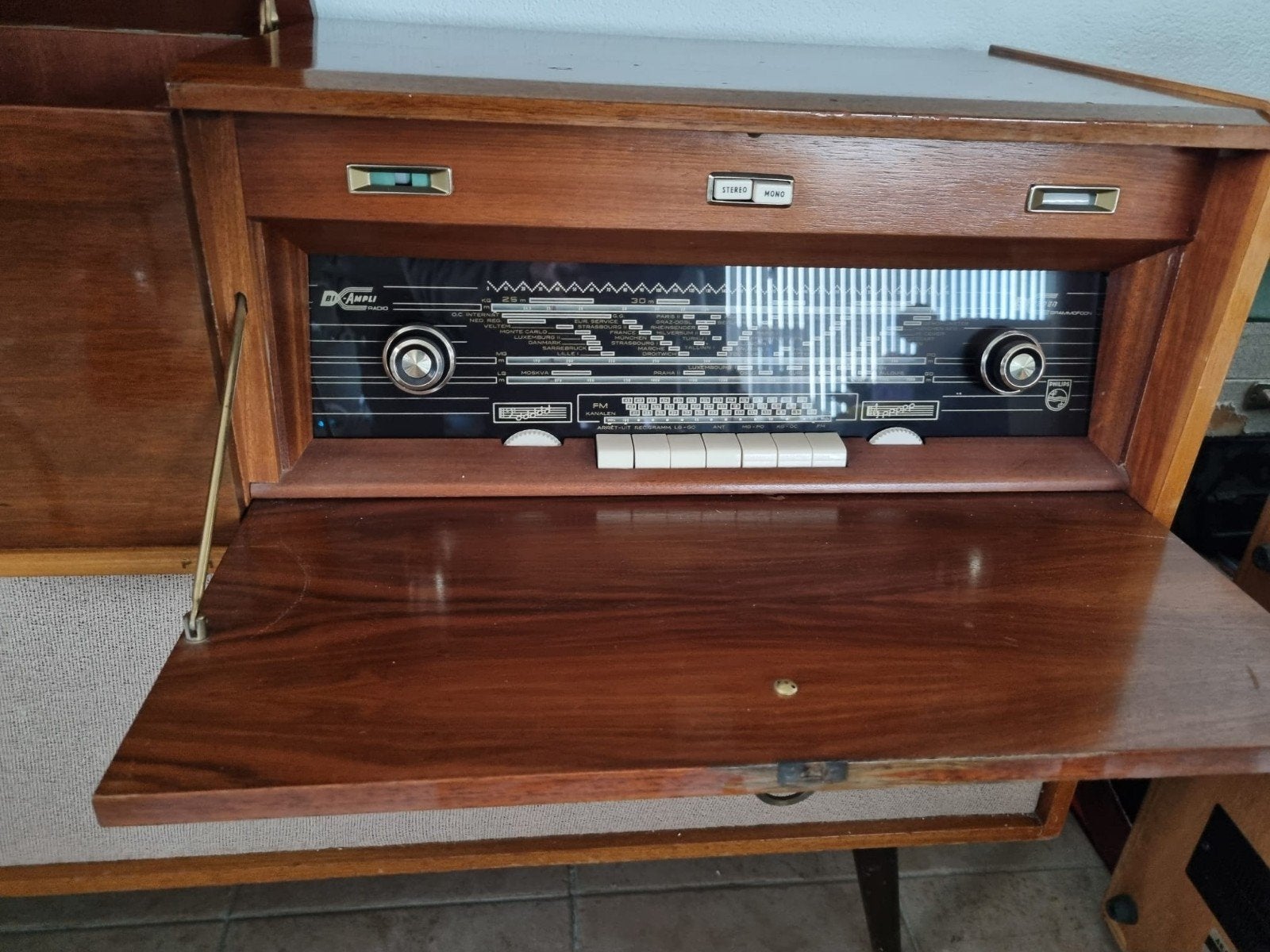 Philips F7X92A  vintage meubel., Ophalen