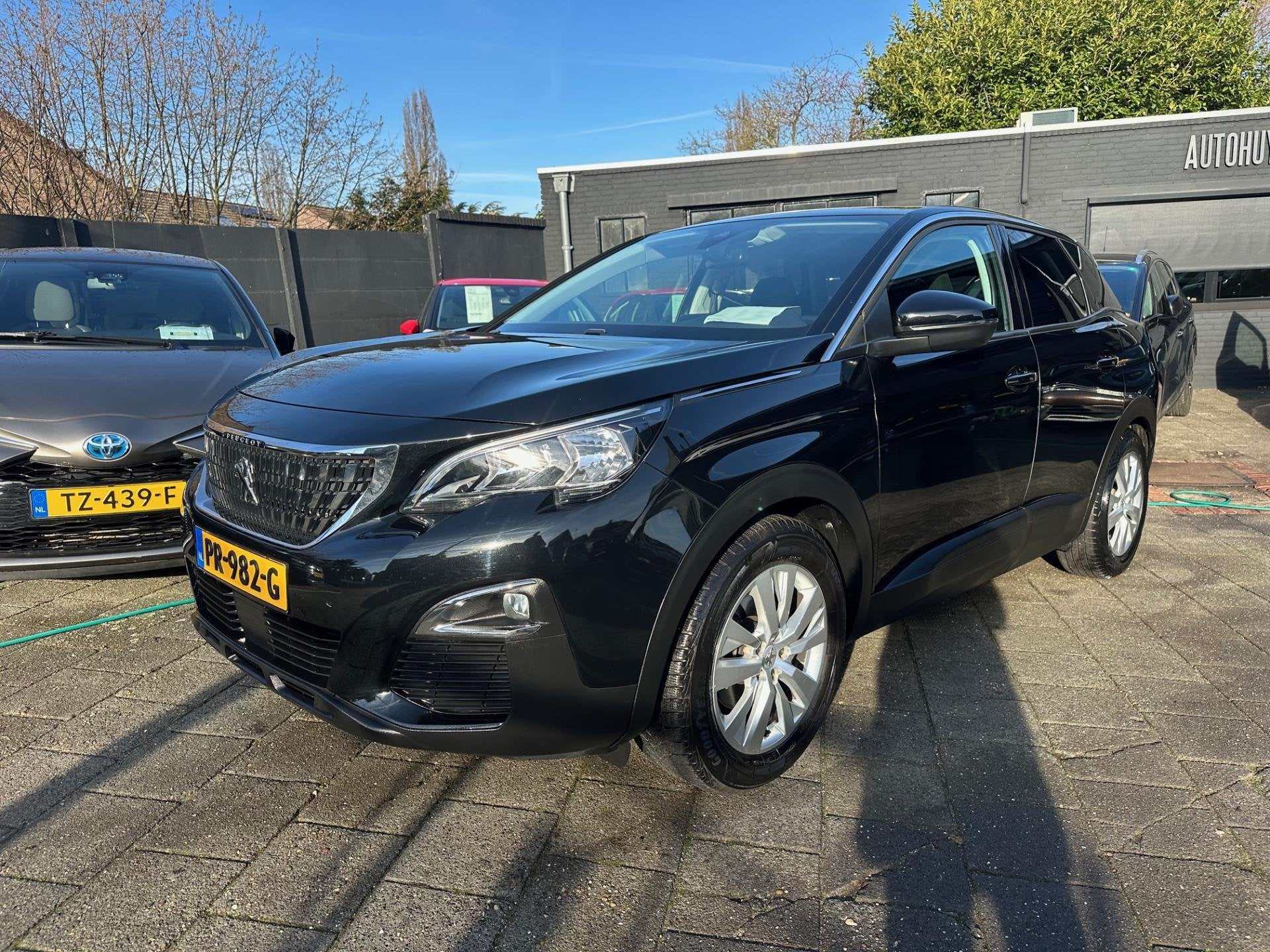 Peugeot 3008 1.2 PT Aut|131pk|Nieuwe Motor+Riem|NL auto|, Dealer onderhouden, Gebruikt, 1199 cc, Zwart