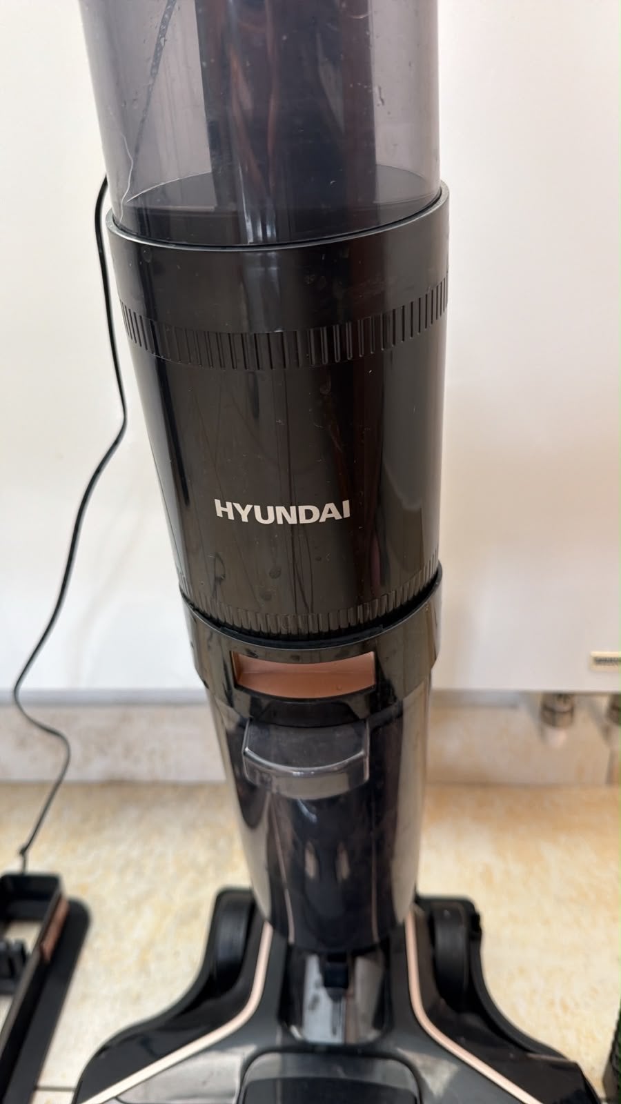 Hyundai Draadloze Nat- en Droogzuiger - Steelstofzuiger, Ophalen, Overige merken, Gebruikt, Draadloos