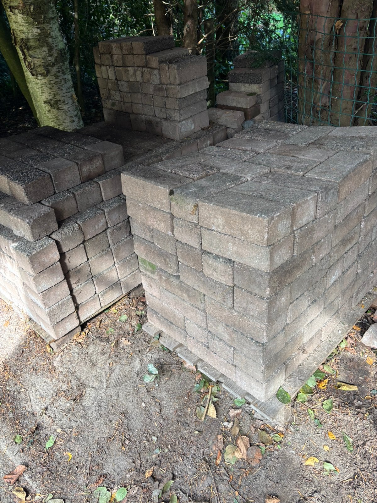 3,5 m2 klinkers (Gratis), Ophalen, Zo goed als nieuw, Beton, Klinkers