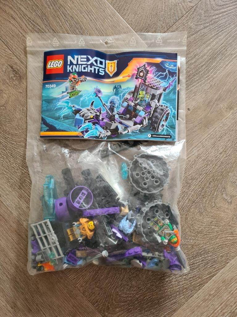 Lego Nexo Knights 70349 -met instructieboekje, Gebruikt, Lego, Ophalen of Verzenden, Losse stenen
