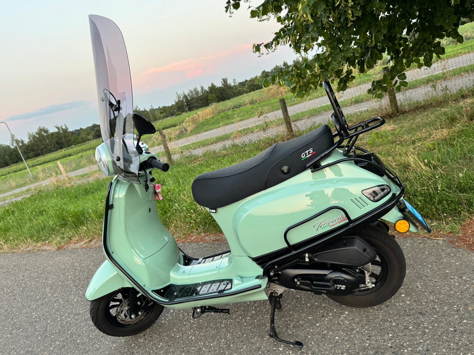 Scooter nodig voor de Zomer? ☀️ 😎, Ophalen, Zo goed als nieuw, Benzine, Vespa