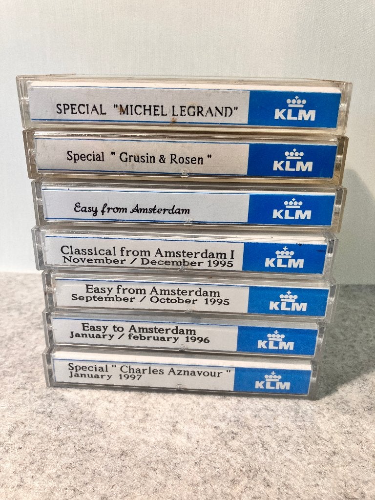 KLM inflight muziekcassettes 1992-1997 zeldzame set 7x, Verzenden, Gebruikt, Overige typen