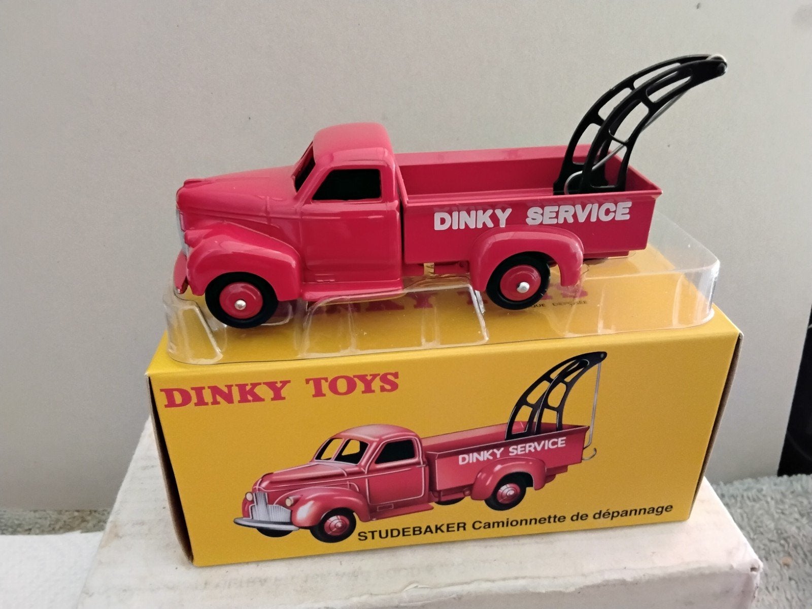 DINKY  TOYS  ATLAS  STUDEBAKER CAMIONNETTE DE DËPANNAGE, Hobby en Vrije tijd, Verzenden, Zo goed als nieuw, Auto, Dinky Toys