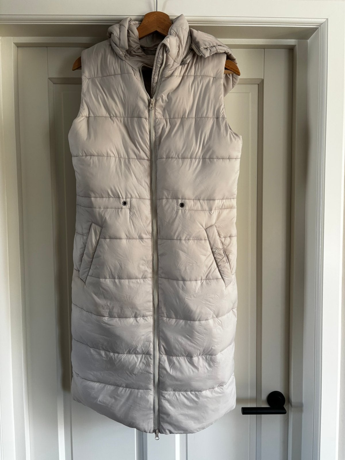 > Bodywarmer, Cream!, Kleding | Dames, Bodywarmers, Zo goed als nieuw, Maat 36 (S), Beige, Ophalen of Verzenden