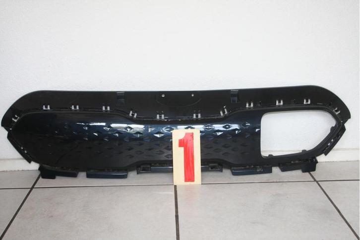 KIA GRILL   1X KIA NIRO 1 X KIA CEED 1X NERO, Voor, Niet ingevuld, Niet ingevuld, Ophalen